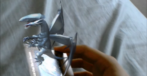Proyek VR Yu-Gi-Oh Kali Ini Berhasil Menampilkan Hologram Monster Dari Dalam Kartu Loh